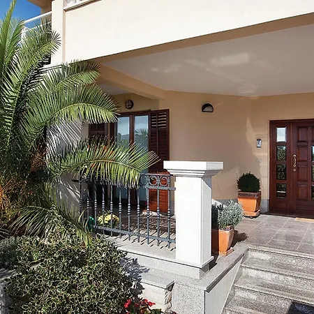 In With Kitchen 아파트 *